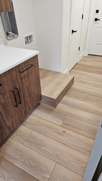 Jj's Floor Covering LLC