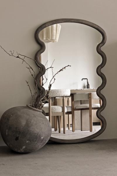 Lolo Interiors