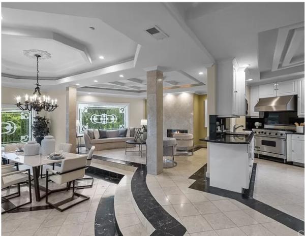 Tina Damadyan With Johnhart Real Estate