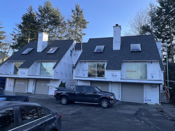 Supreme Siding LLC