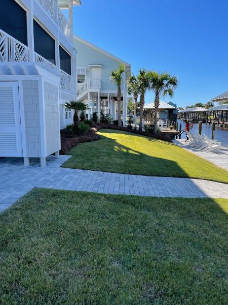 Coastview Lawn and Landscape