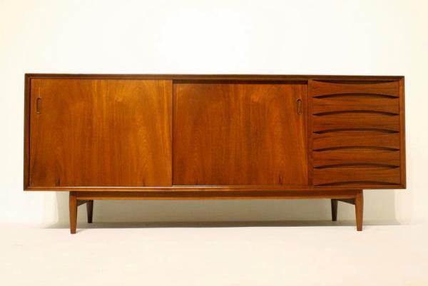 Toshmahal Furniture Refinishing & Restoration