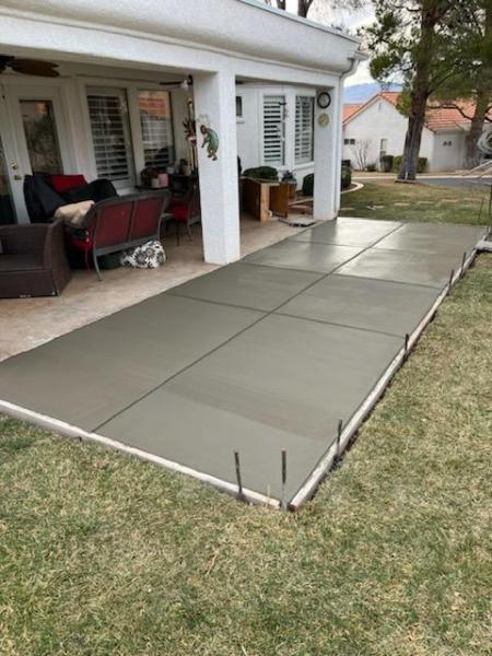 Blue Spruce Concrete & Landscaping LLC