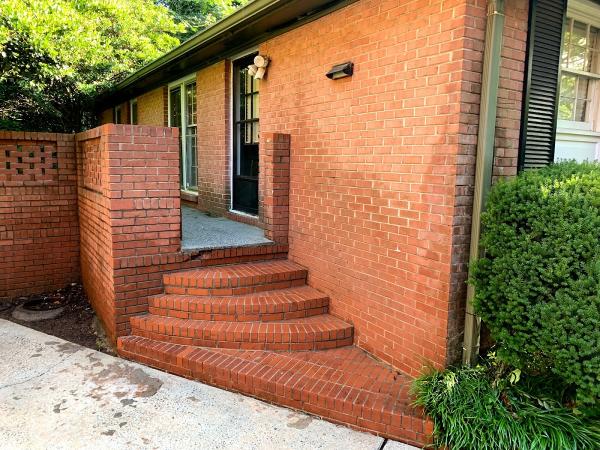 Zach's Home Improvements & Painting