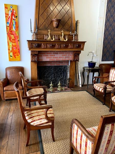 Deco Paris French Antique Furniture