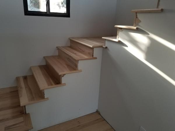 A-Max Hardwood Floors