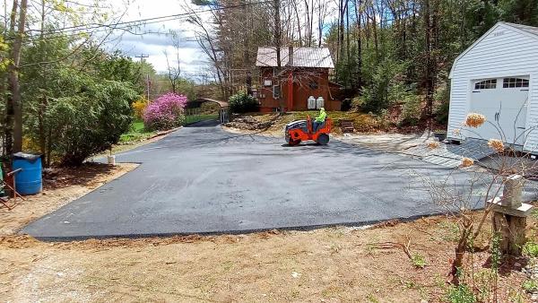 New Hampshire Paving Pros