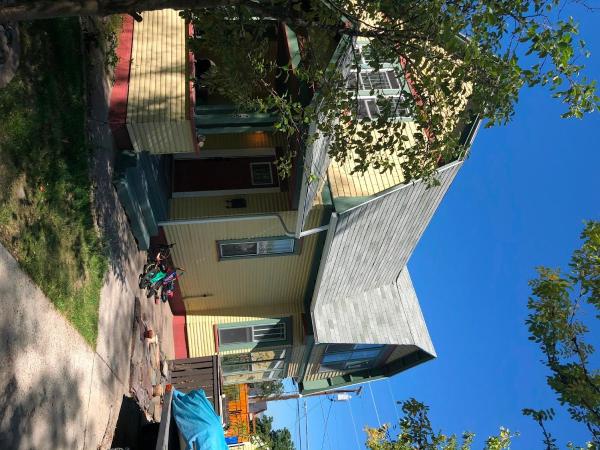 A & B Roofing