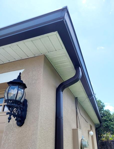 Big Bear Services ︎~ Seamless Gutters & Screen Enclosures
