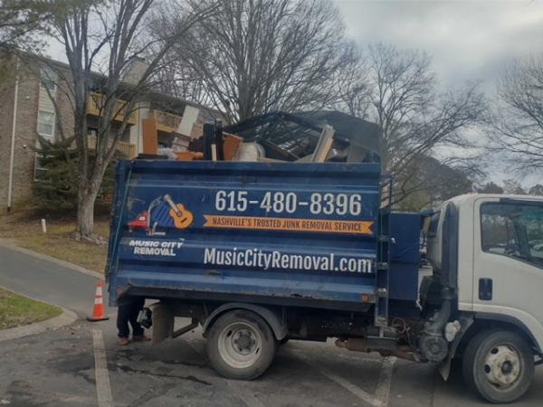 Music City Removal