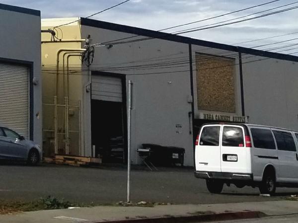 Mega Cabinet Supply Inc