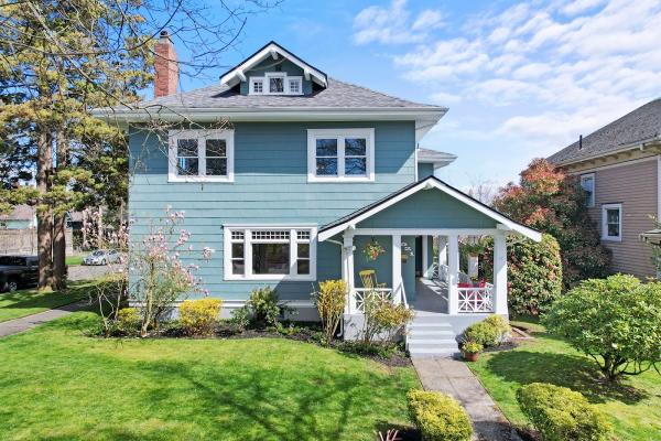 Colleen Dutmers D² Home Group