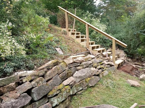 Kinney Landscaping LLC