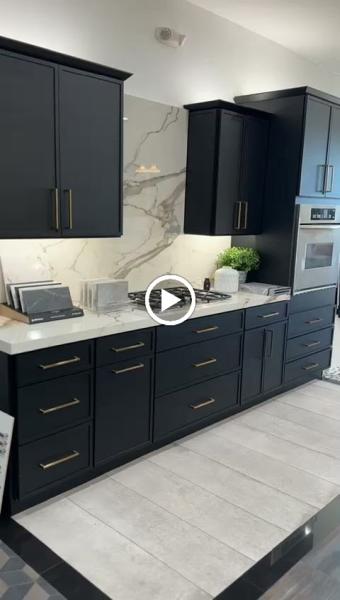 Elegant Kitchens & Bath
