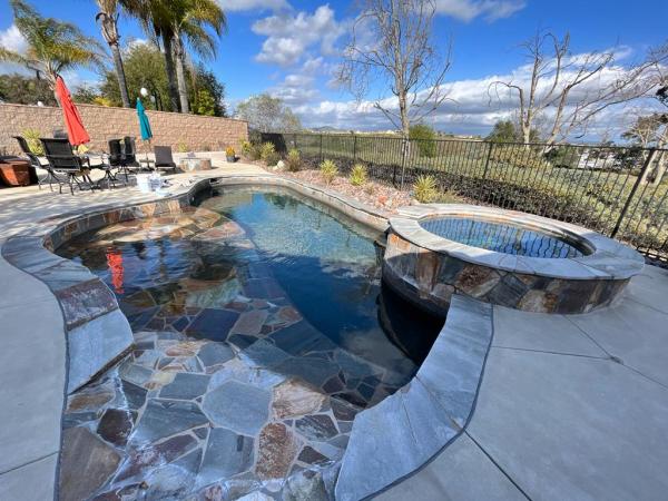 Kahuna Pool Service