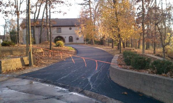 Arrow Asphalt Paving