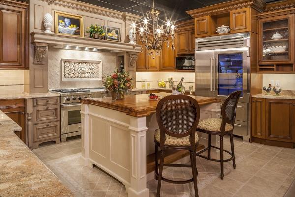 Kenwood Kitchens and Baths