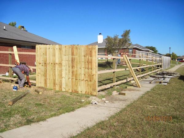 Tutson Landscaping & Sprinklers