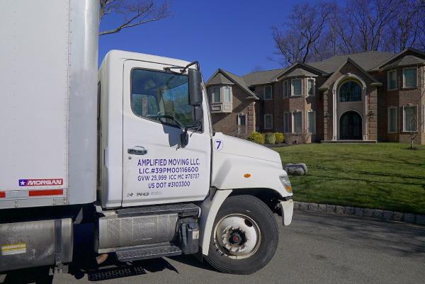 Amplified Moving LLC