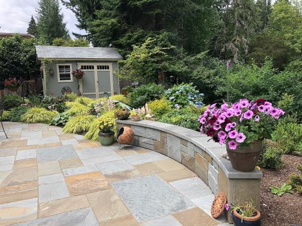 Linda Andrews Landscape and Design