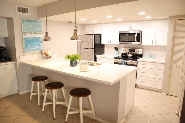Maclay Real Estate LLC