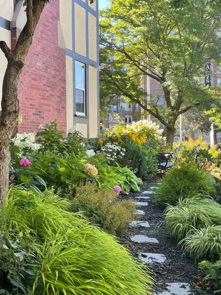 Rachel's Home and Garden Llc