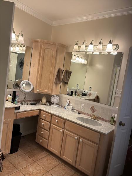 Mindy Maids & Janitorial Services Carpet Cleaning