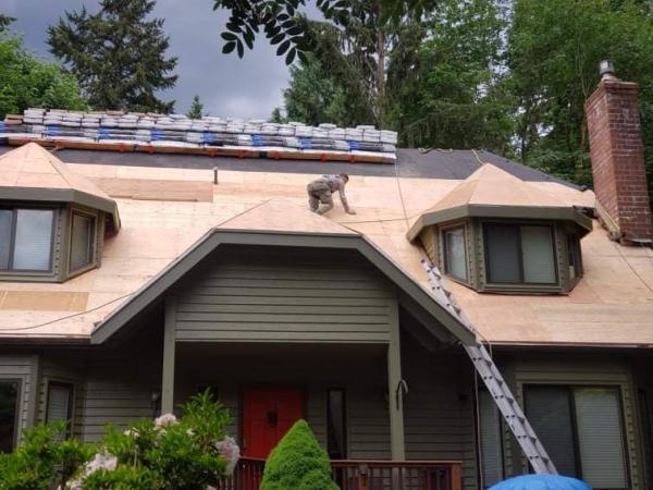 Touchstone Roofing & Siding