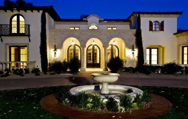 Encore Design Group LLC