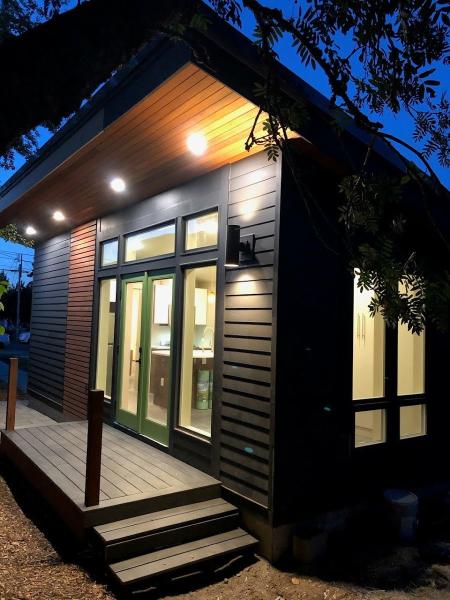 Carriage Houses Northwest