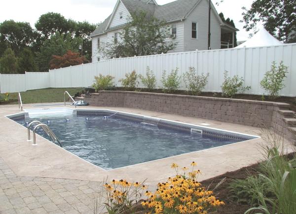 Saint Cyr Pool & Spa