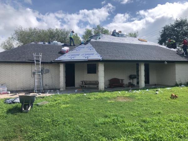Castillo Roofing