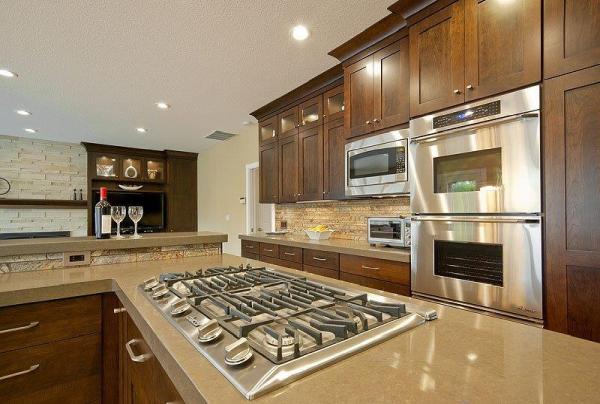 Eastbank Interiors: Portland Cabinets & Countertops