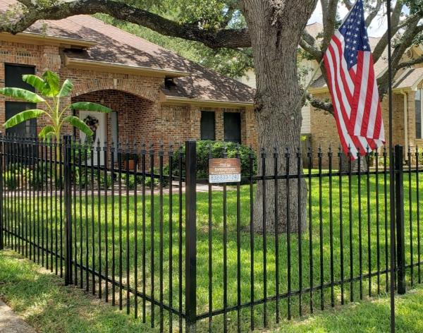 Sanchez Fence