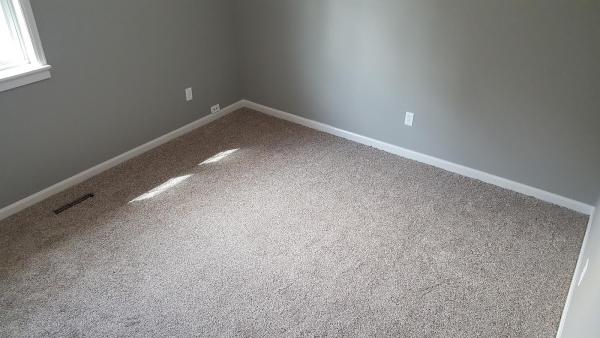 Bearfoot Flooring and Design