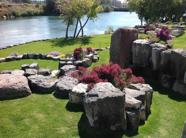 Rock Solid Hardscapes