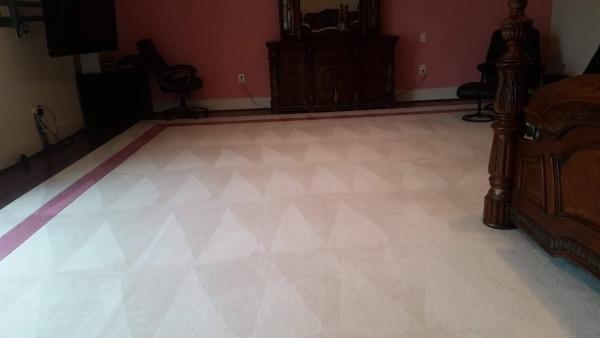 Lucio's Carpet & House Cleaning