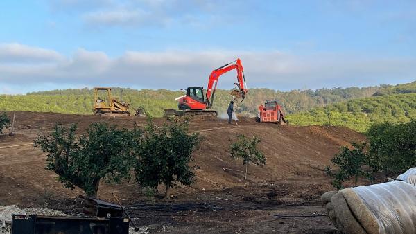 Robert Hall Excavating~demolition~grading~ Drilling
