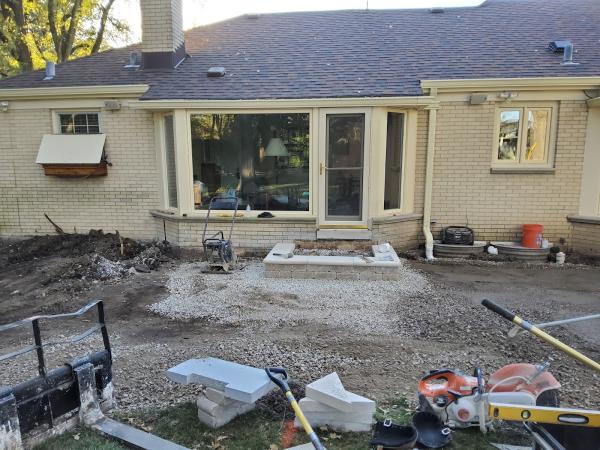 Statements In Stone Pool and Patio