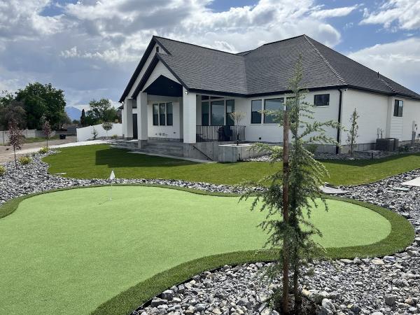 Black Diamond Landscape and Lighting