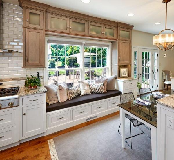 Mother Hubbard's Custom Cabinetry