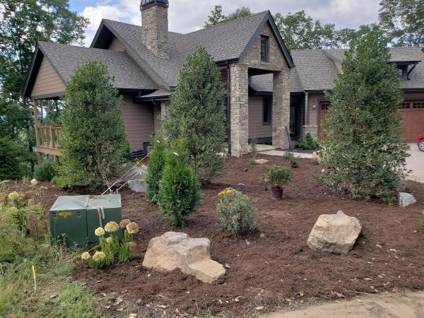 Greenscapes Landscaping & Retaining Walls