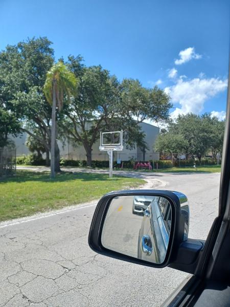 Island Pressure Wash Llc