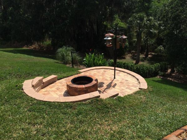 The Whole 9 Yards Lawn & Landscaping