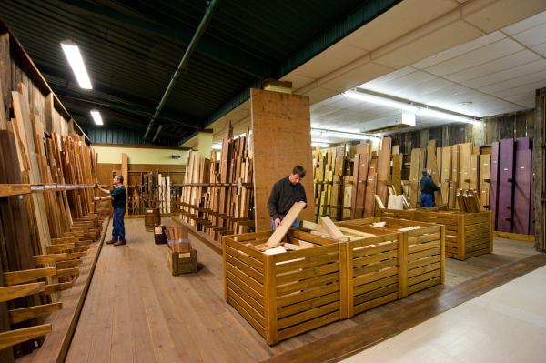Valley Flooring Outlet