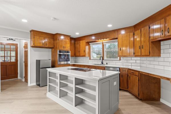 Carpenter Hands LLC