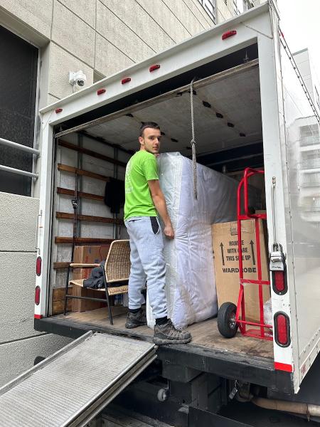Pure Moving Company Los Angeles Movers Local & Long Distance