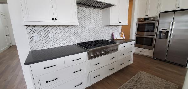 Z Tile and Flooring