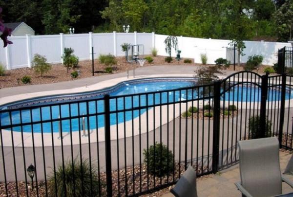 Fence Builders