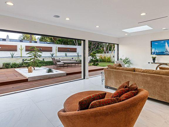 Amerbuild Construction & Remodeling
